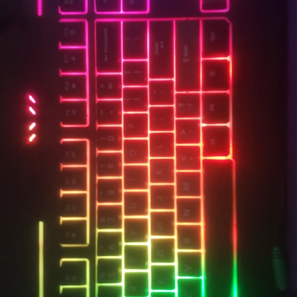 Keyboard - Picture 2 of 2